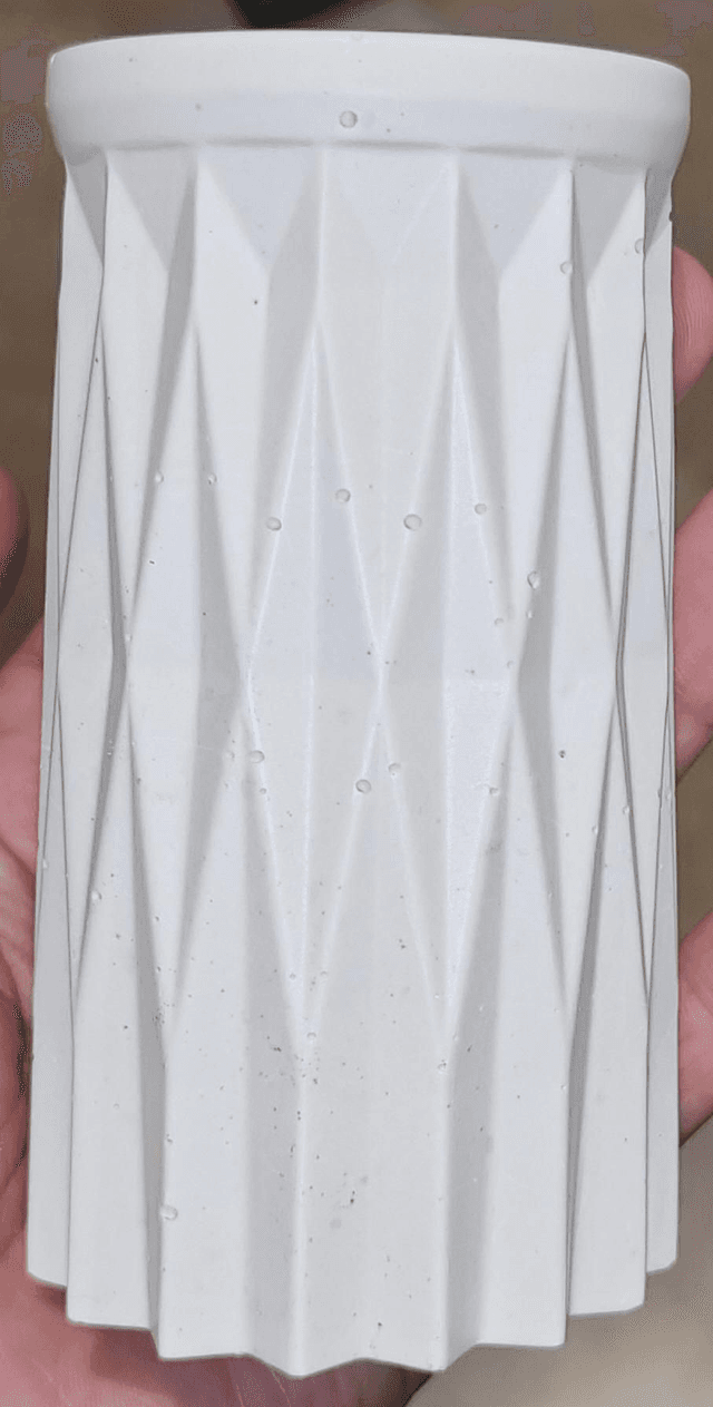 Vase 1